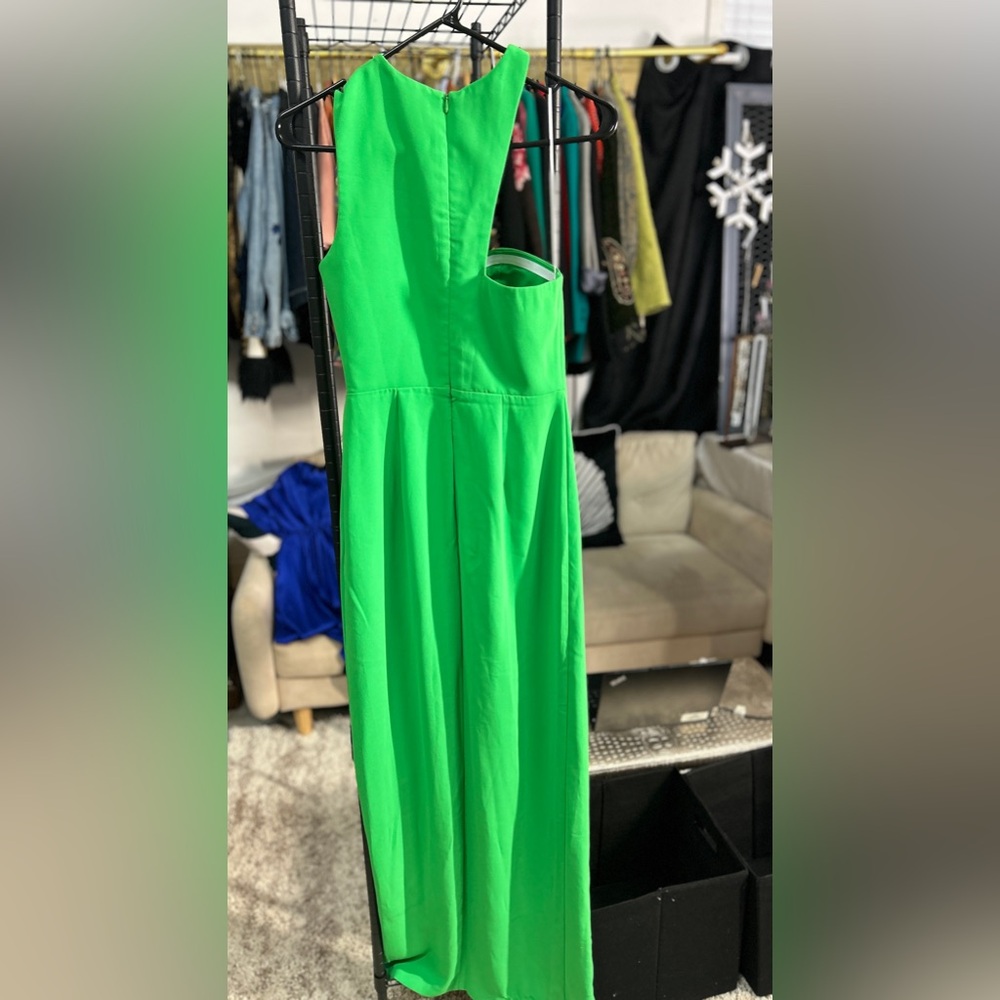 Amanda Uprichard x Revolve Gilda Gown in Grass - Picture 8 of 10